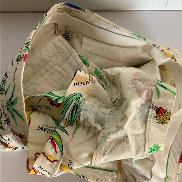 J. Crew Cream Tropical Print Women's Shorts - Picture 3 of 6